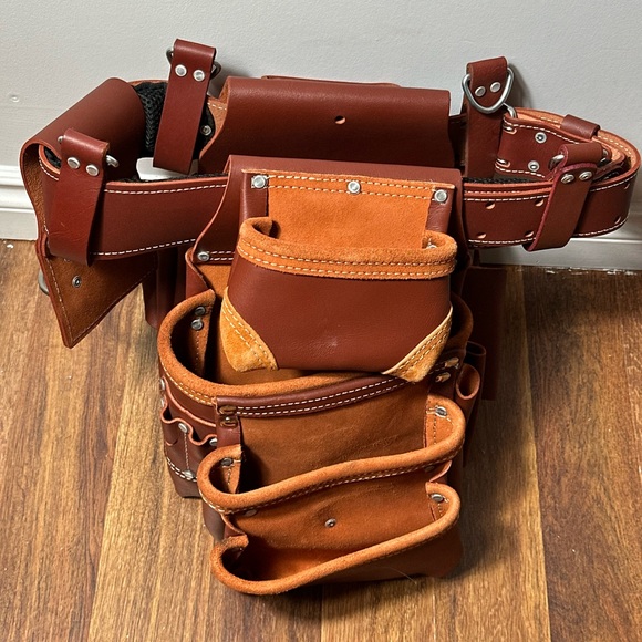 Framing pouch carpenter pouch